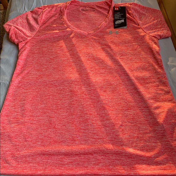 Under Armour Tops - Women’s Under Armour